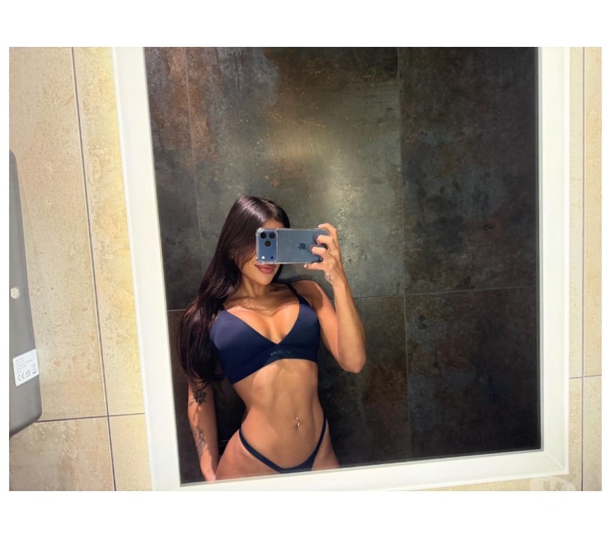 Escorts North London Stoke Newington - North London - Photos for SARAH 🇧🇷 Brazilian Beauty PARTY VIBES 🥂🍑