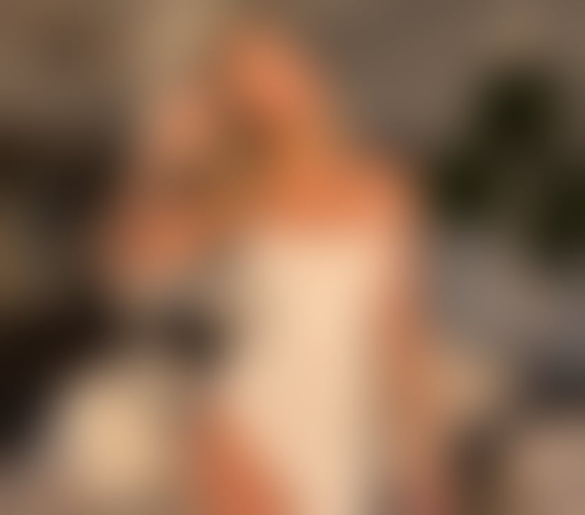 Escorts South West London Tooting - South West London - Photos for CLASSY HOT BLONDE✨LATINA PARTY🍾BEST SERVICES