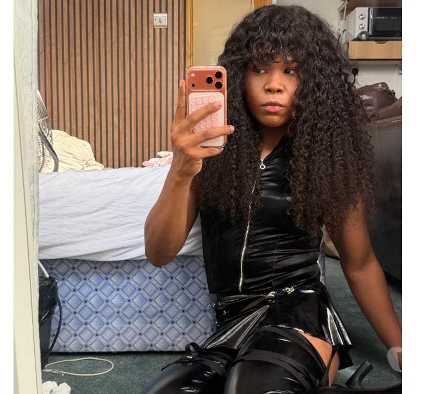 Trans Escorts West Midlands Birmingham - Photos for Bela Brazilian trans girl 8 inches dominante🇧🇷