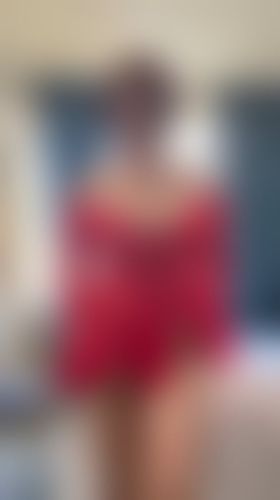 Escorts South West London Earl's Court Station - South West London - 