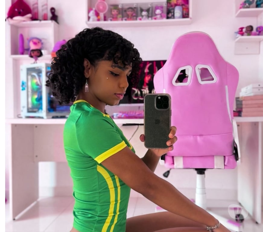 Escorts North West London Wembley Park - North West London - Photos for Lavinia Curly Hair ✅️💘