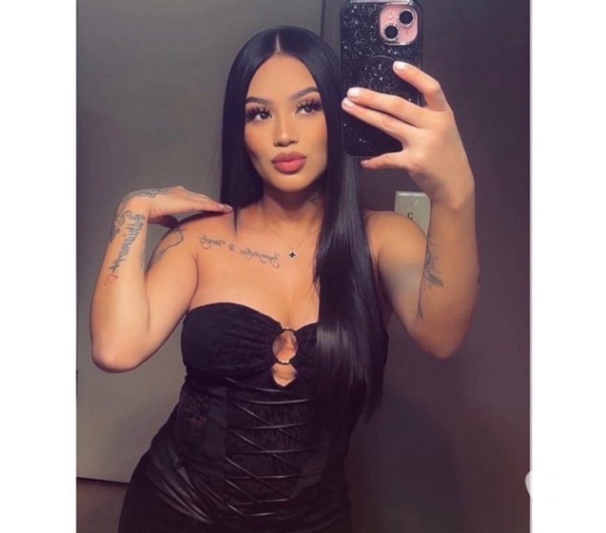 Escorts Kent Swale - Photos for Latina party girl in FAVERSHAM