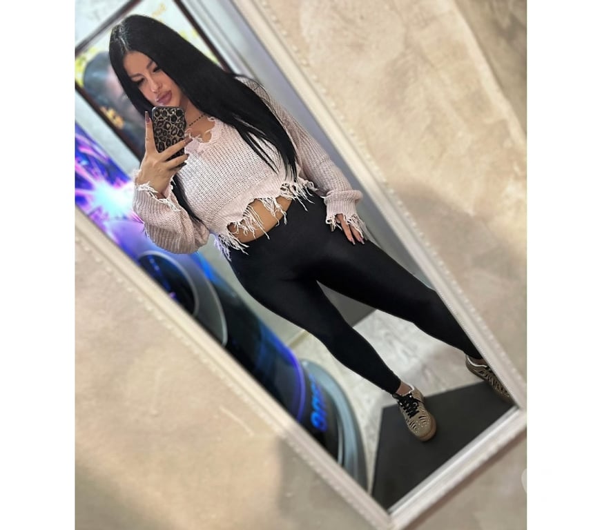 Escorts East London Barking Station - East London - Photos for LAURA🍭SLOOPY OWO🍭JUST ARRIVED💦