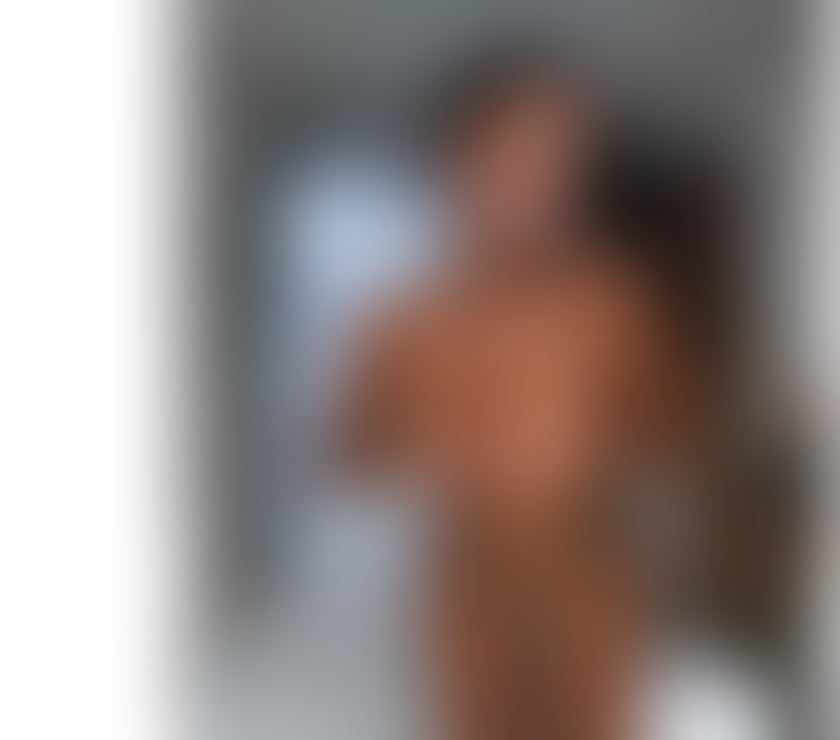Alee i m now town party incal outcall