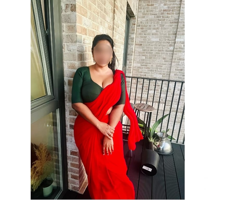 Escorts North West London Harrow - Photos for MAITHILI SOUTH INDIAN TAMIL GIRL NEW IN HARROW 🇮🇳