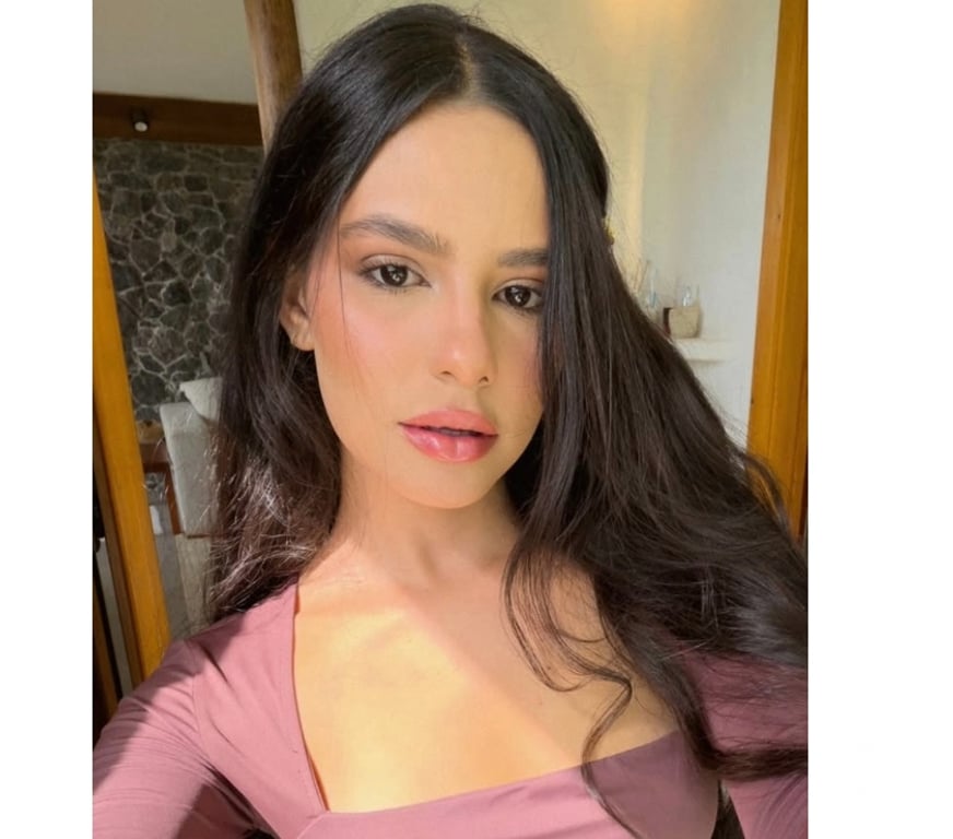 Escorts East London Bromley by Bow - East London - Photos for Lara Small Girl 😏❤️