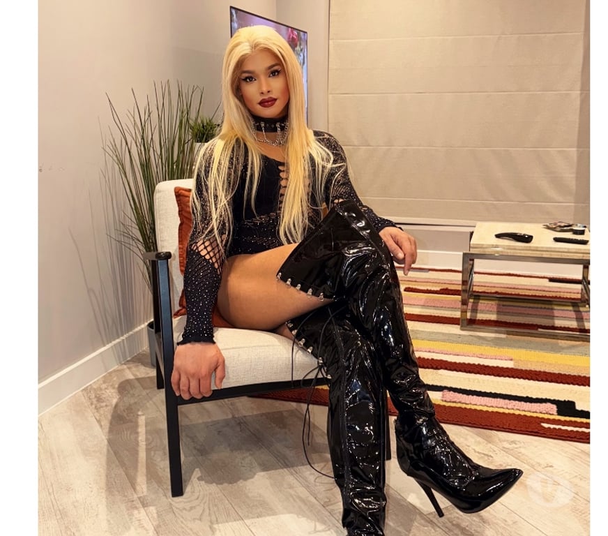 Trans Escorts West Midlands Birmingham - Photos for Camila dom top BBC 🍆💦🔥