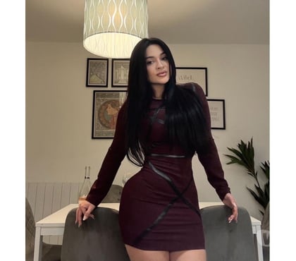 Escorts Bethnal Green Station East London - Photos for 🤩Beautiful Stunning Brazilian GIRL AND PARTY