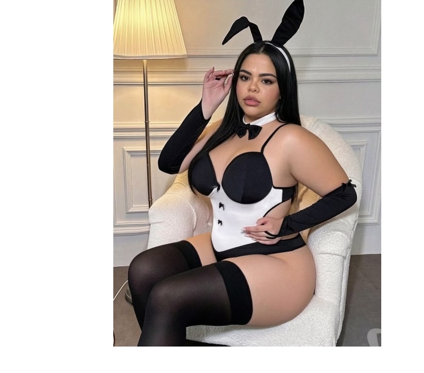 Escorts North West London Colindale - North West London - Photos for SUZZI HONEY 🇧🇷🍀💋🇮🇹🍯🥂