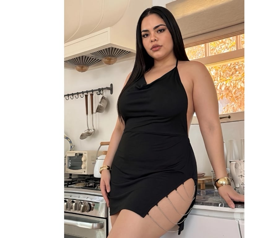 Escorts North West London Colindale - North West London - Photos for SUZZI HONEY 🇧🇷🍀💋🇮🇹🍯🥂