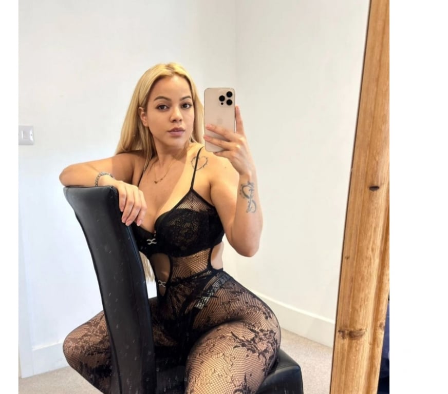 Escorts South East London Woolwich - South East London - Photos for Brazilian 🇧🇷Lucia Party 🔞