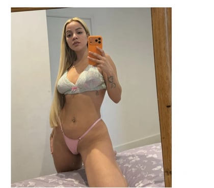 Escort Woolwich South East London - Photos for Brazilian 🇧🇷Lucia Party 🔞