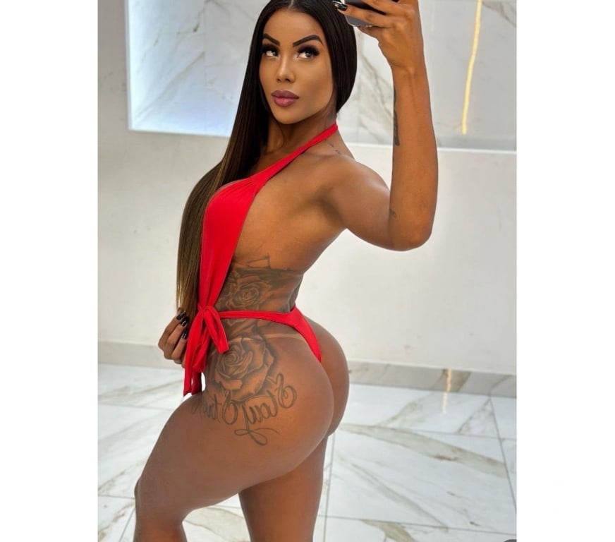 Escorts Lincolnshire North East Lincolnshire - Photos for Camila🇧🇷🔞best services🔥party🎉🍾