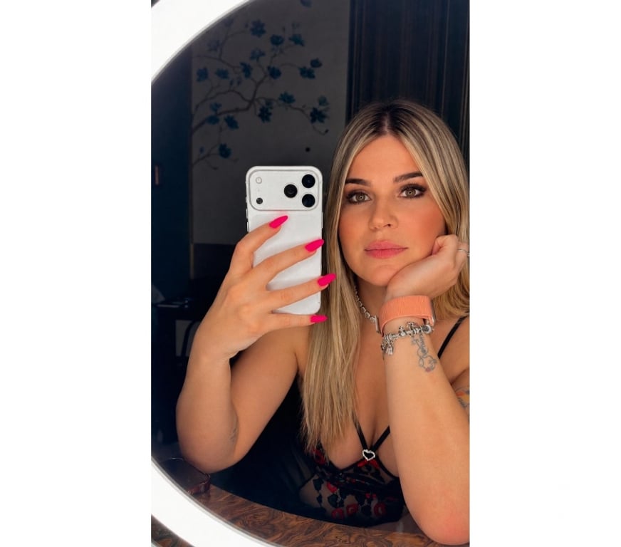 Escorts North West London Willesden Green - North West London - Photos for 🔥 Bella Rose | NEW GIRL | PARTY GIRL 🇧🇷🥂✨
