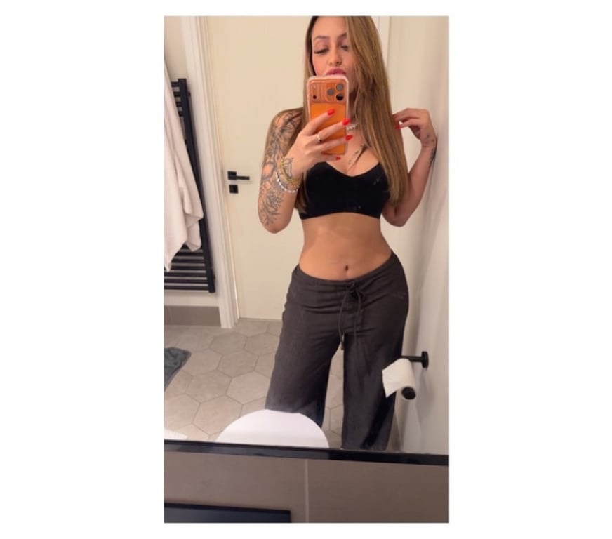 Escorts Leicestershire Charnwood - Photos for 🔞Bombshell Party🥂Strap-on lovers?Domination ALEVEL💦