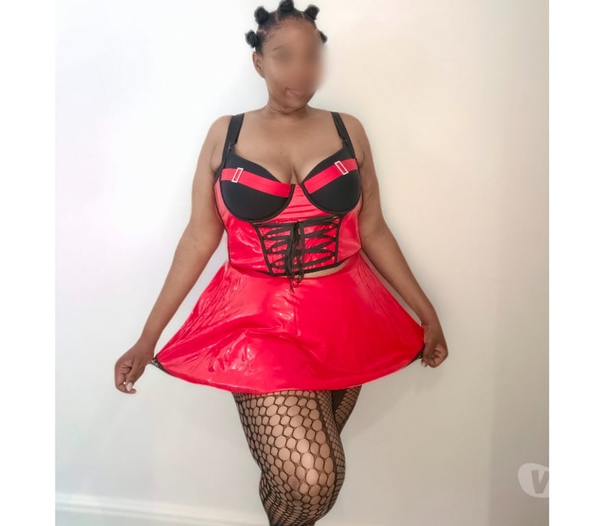 Escorts Cambridgeshire Cambridge - Photos for Ebony on UK tour