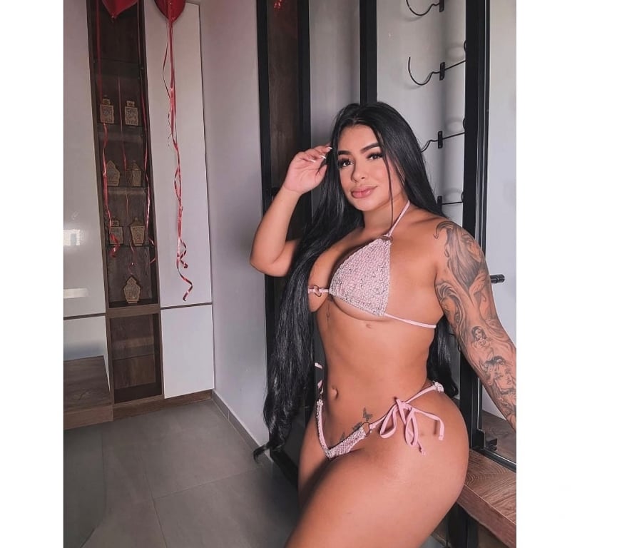 Escorts East London Blackwall - East London - Photos for ❤️Aline B2B🌺 Best GFE❤️