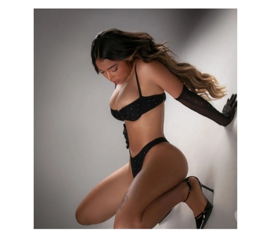 Escorts East London Plaistow Station - East London - Photos for Luna sexy colombian girl