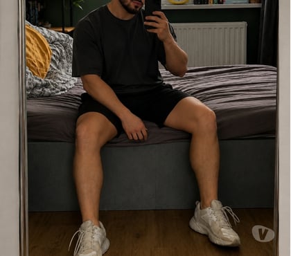  Gay massage Cambridge City Centre Cambridge - Photos for Hot sexy Brazilian boy size 10 inch party boy 👅