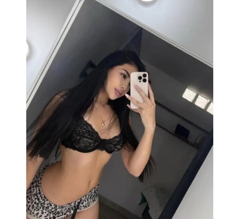 Escorts South Yorkshire Sheffield - Photos for Bruna Brazilian Beauty in Sheffield 🌸💕