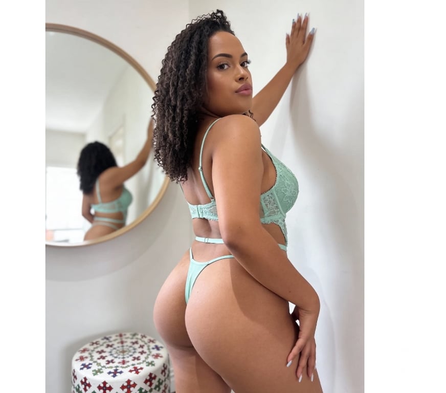 Escorts West Midlands Birmingham - Photos for 🇧🇷 Alice Brazilian 🔥 Big Ass 🍑 Best Service 💦