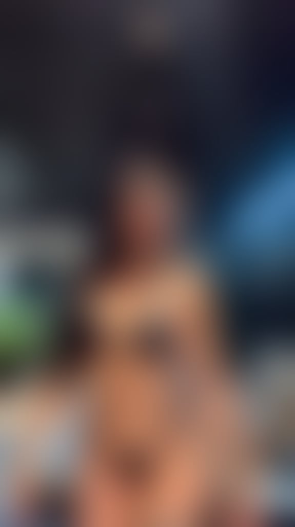 Escorts East London Gants Hill Station - East London - 