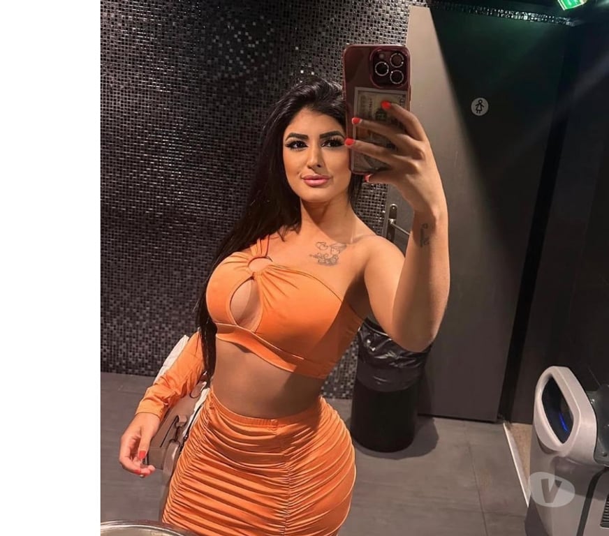 Escorts East London Gants Hill Station - East London - Photos for 🔅 Tanned Natural Beauty Brazilian Party Girl Liz 🔅