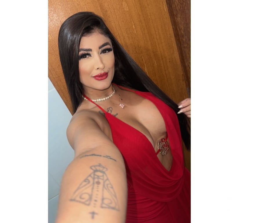 Escorts East London Gants Hill Station - East London - Photos for 🔅 Tanned Natural Beauty Brazilian Party Girl Liz 🔅