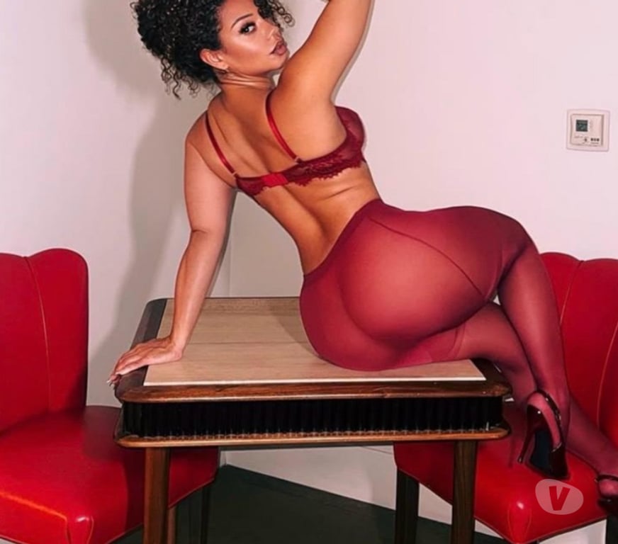 Escorts South Yorkshire Doncaster - Photos for Nina Brazilian Girl New in Town 💕🇧🇷