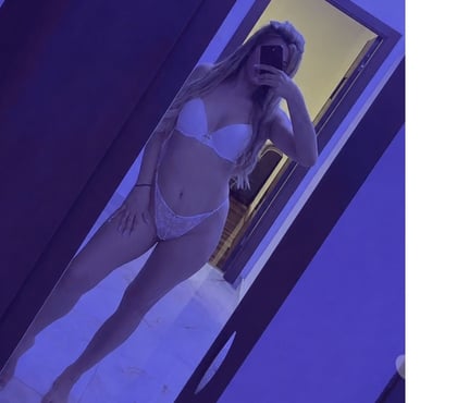 Escort Romford Havering - Photos for Baby Sarah new in town