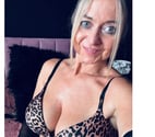 Cardiff City Centre - Cardiff — WELSH BLOND and BUSTY LADY 07505807938 VidCalls n Chat