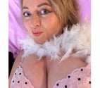 Cardiff City Centre - Cardiff — Video Calls Content WELSH CURVYMILF ♥️ 🔥 07880024907