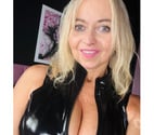 Cardiff City Centre - Cardiff — ONLINE MILF so BUSTY - Video Calls £15 Whatsapp 07505807938
