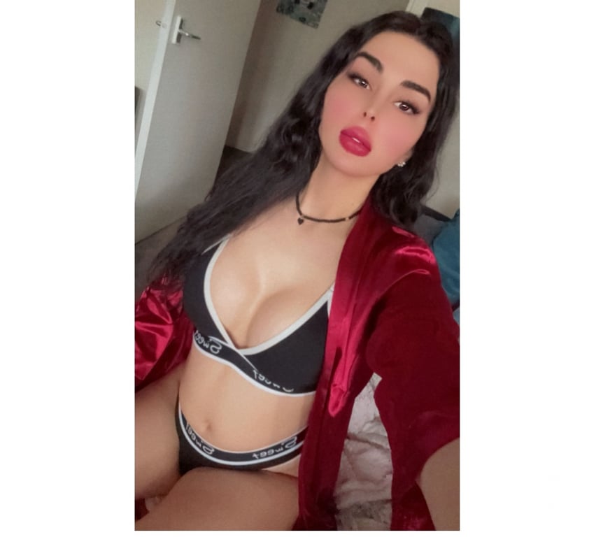 Trans Escorts West London Paddington - West London - Photos for Ts Lili super hot and feminine 🍭