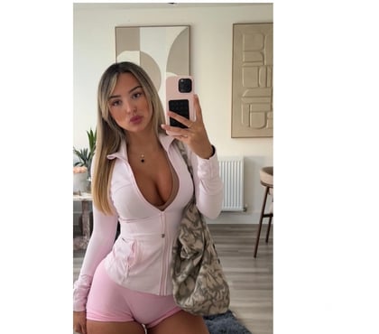 Escorts and Massages Derby City Centre Derby - Photos for LARISSA.G.F.E BEST WOW❤️COMPLETE PARTY💦