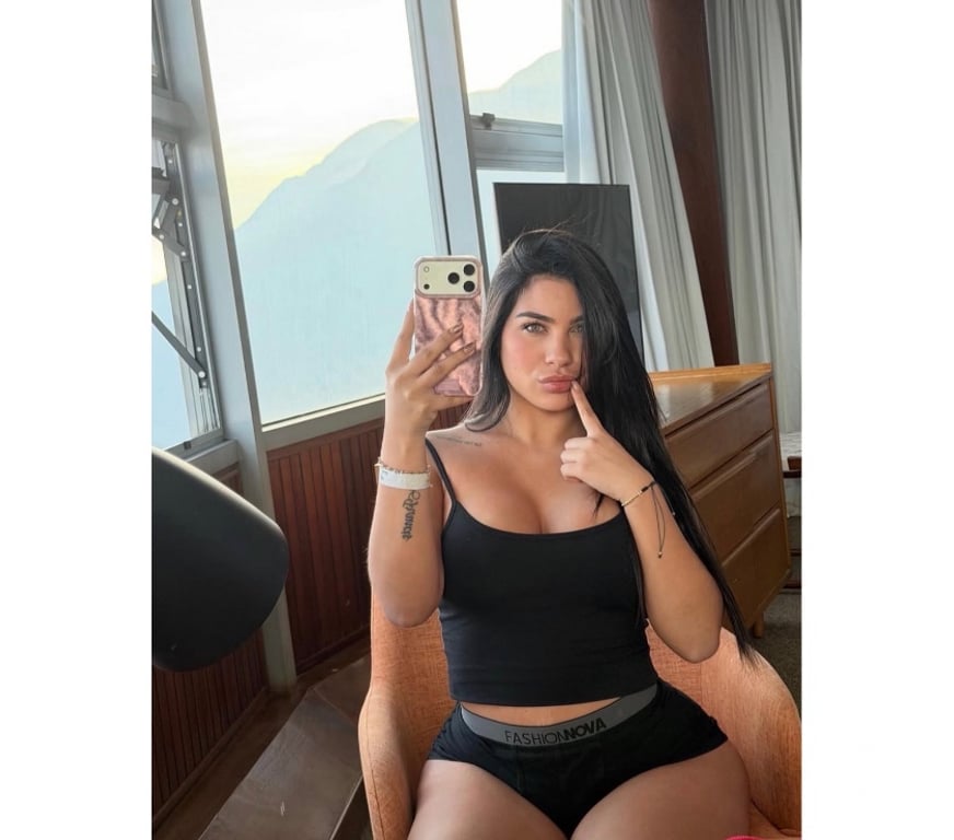 Escorts East London Upton Park - East London - Photos for 🔥 SENSUAL, ATTRACTIVE AND CHARMING BRUNETTE 💋