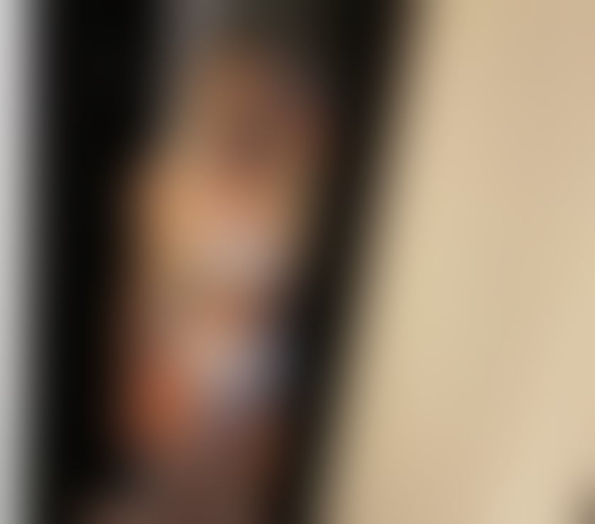Edinburgh - Edinburgh — Hi, I’m Luiza a beautiful blonde escort incall outcall