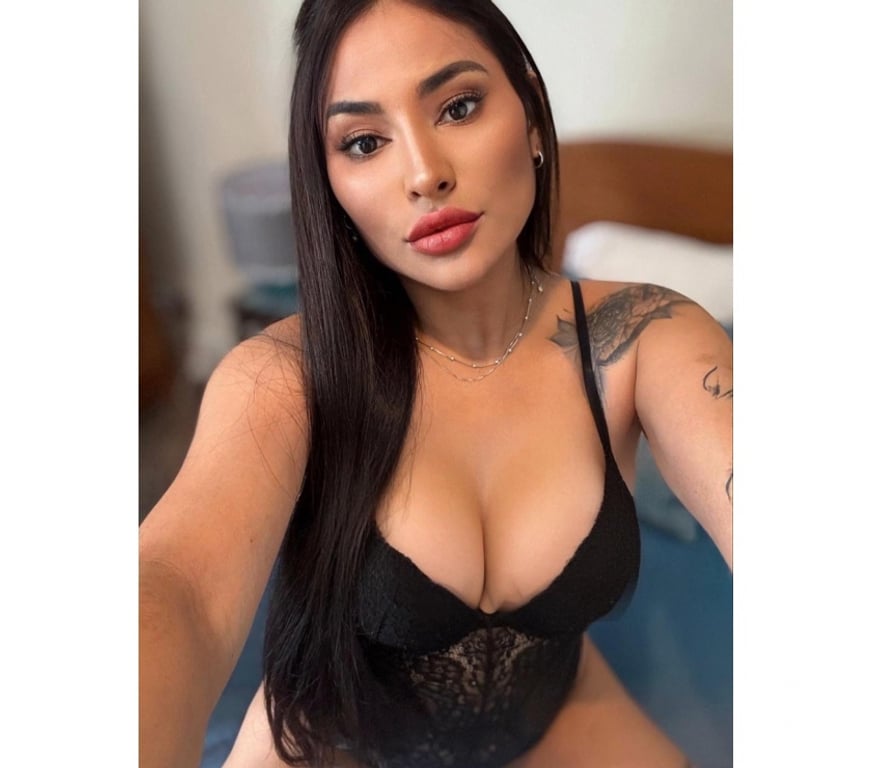 Escorts Nottinghamshire Nottingham - Photos for LAURA Real Pics🇧🇷Sexy and Hot🇧🇷Party Girl