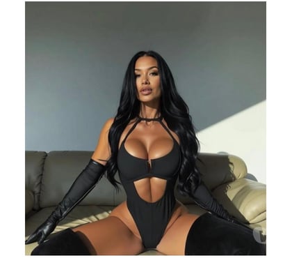 Escorts Warwick Town Centre Warwick - Photos for 🩵HOT BRUNETTE💙 OUTCALL ONLY 🩵