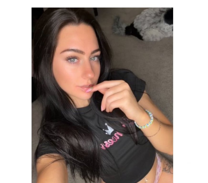 Escorts North West London Wembley Park - North West London - Photos for Bia - Brazilian Girl (extras)