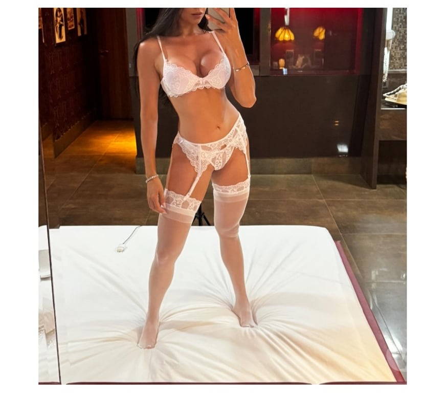 Escorts South West London South Wimbledon - South West London - Photos for ANNINHA BEUTIFULL GIRL
