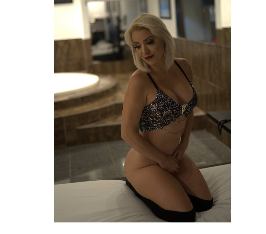 Escorts Hertfordshire Watford - Photos for Carlinha😍🍷🍾💋💯🍆🌶🍑🥳