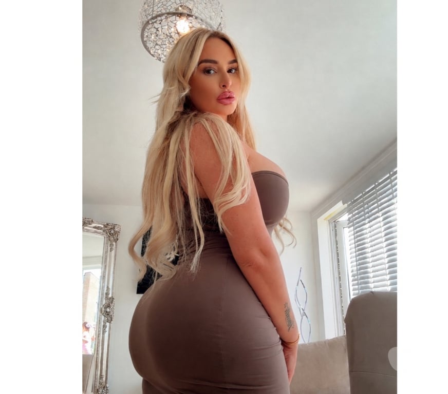 Escorts South East London Croydon - Photos for English pawg sophie