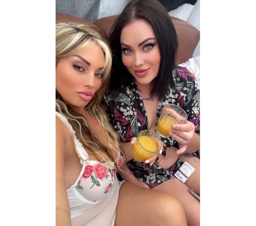 Escorts North London Upper Edmonton - North London - Photos for EROTIC DUO MASSAGE 👯‍♀️🔥🦶FEET💦DOM 👿