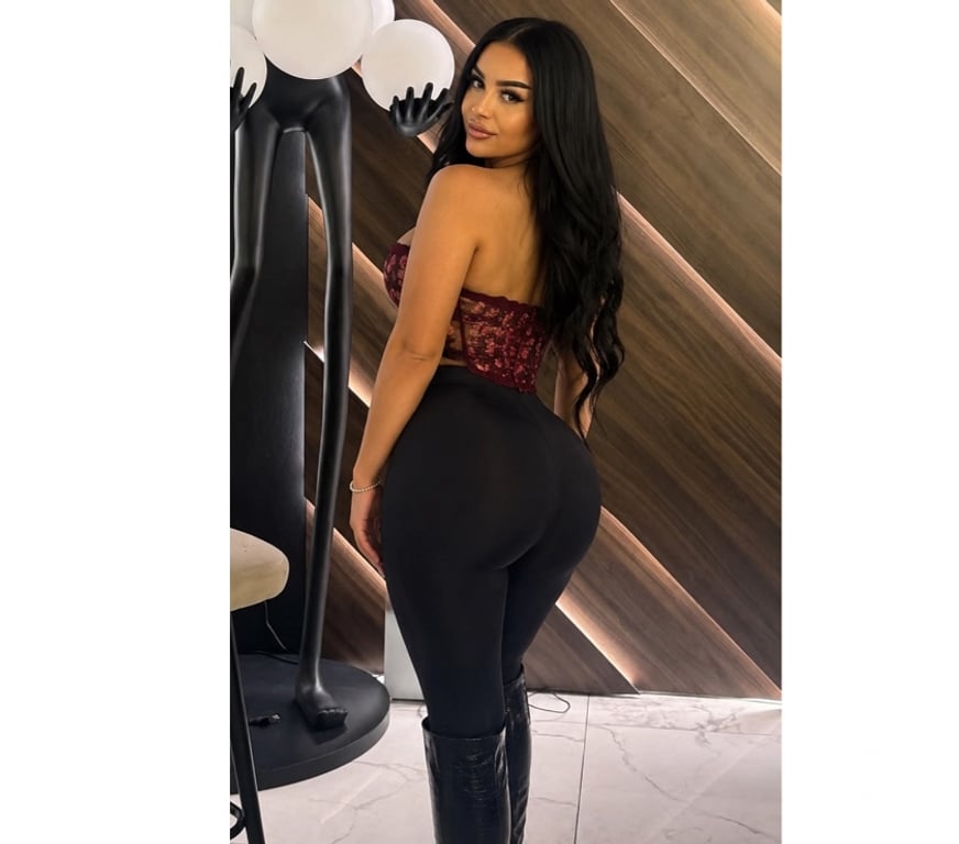 Escorts Surrey Epsom and Ewell - Photos for THE BEST SERVICES IN TOWN 💯 PARTY GIRL😍