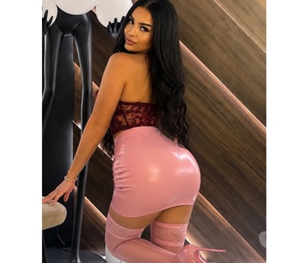 Escorts Epsom Epsom and Ewell - Photos for THE BEST SERVICES IN TOWN 💯 PARTY GIRL😍