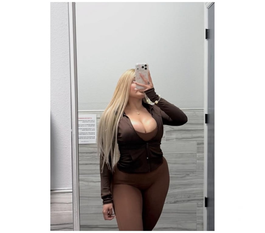 Escorts Merseyside Saint Helens - Photos for Luxury girl here to complete your desire ❤️