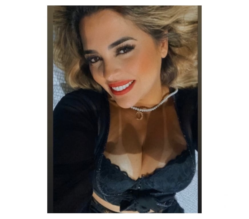 Escorts Warwickshire Warwick - Photos for 💜ANITTA 💜HOT PARTY GIRL😈 NO RUSH👄🍭💜