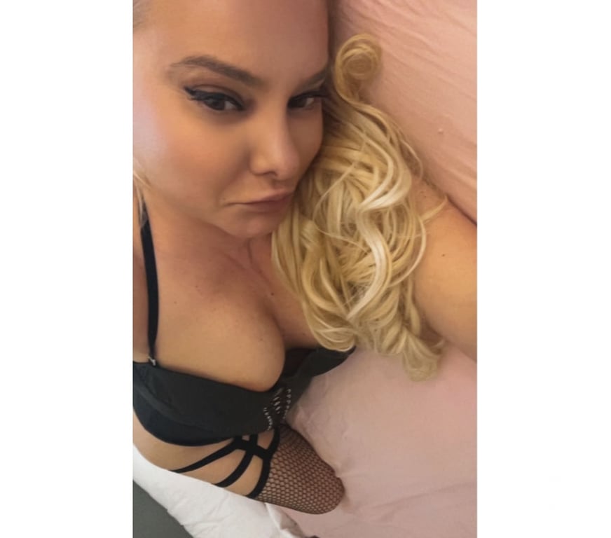 Escorts Somerset Yeovil - Somerset - Photos for Best 🧡🖤experience in your area. Genuine and naughty!