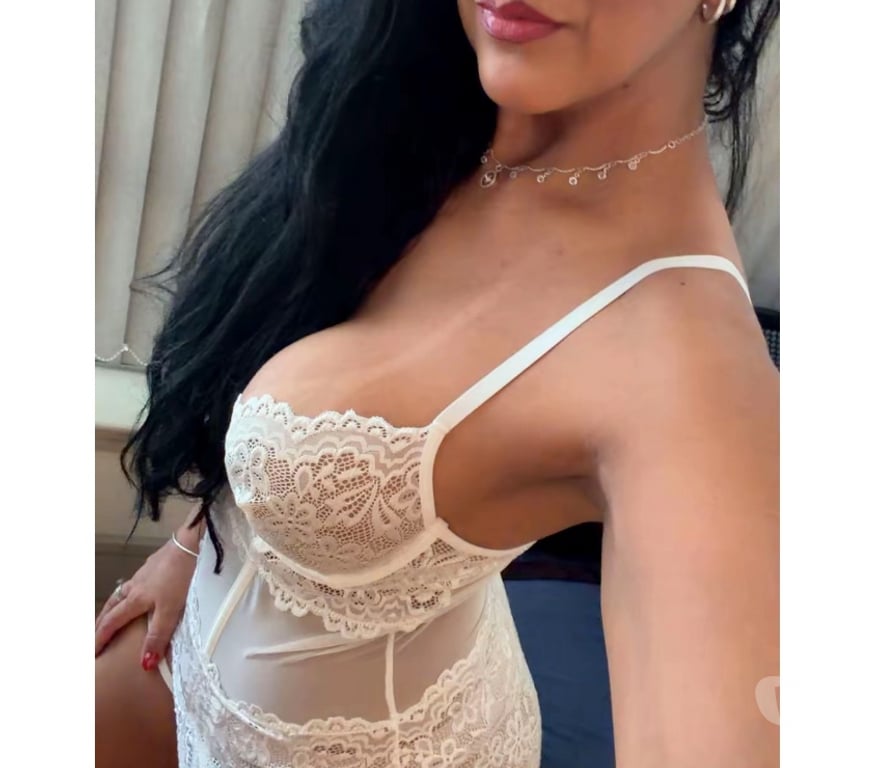Escorts Hertfordshire Watford - Photos for LARY❣️Experienced, big natural breasts and butt,🍑